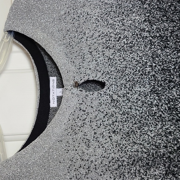 Ladies Blouse 👚 - Picture 2 of 7